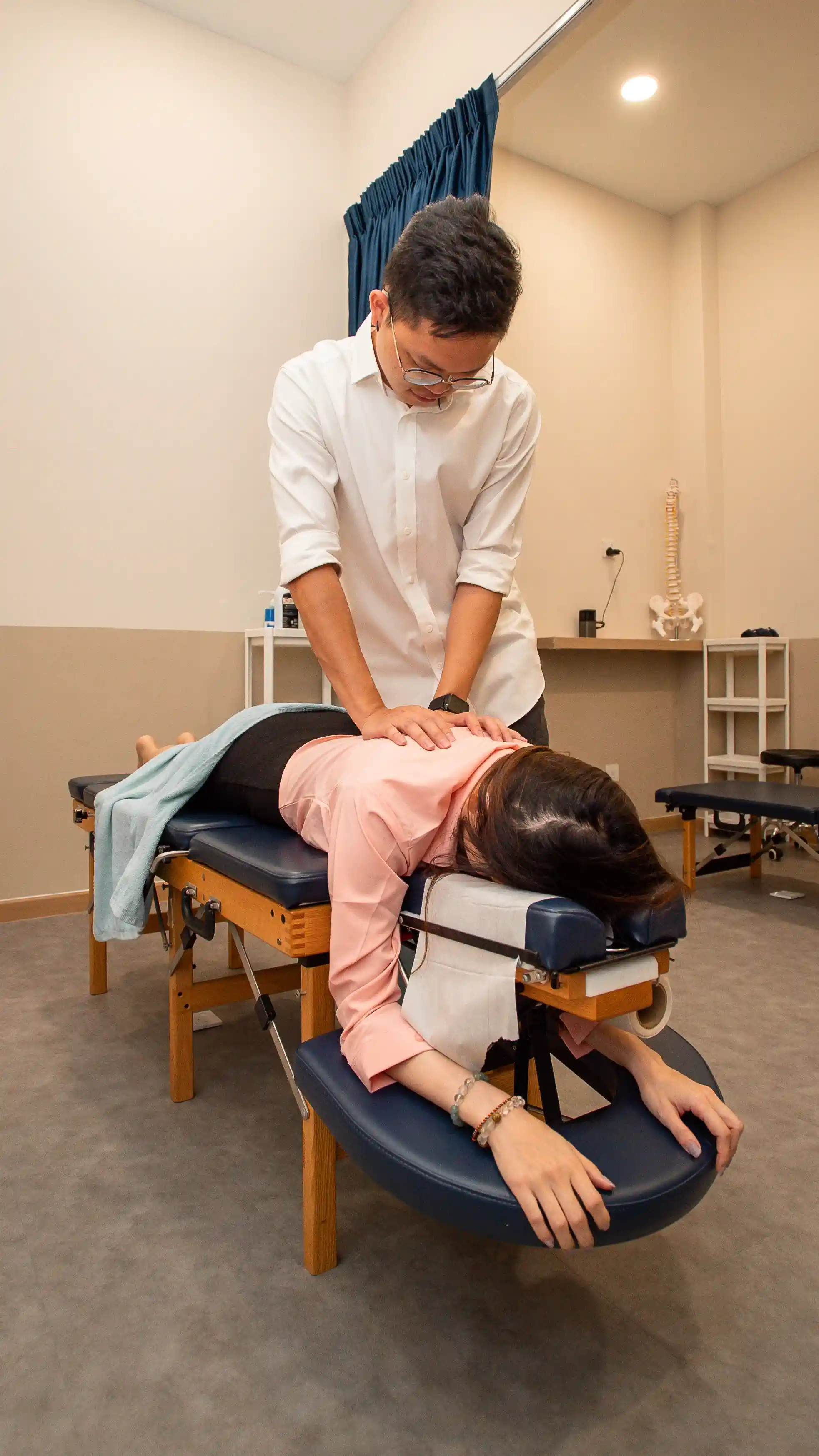 Back Pain Explanation at TheChiro Bukit Jalil